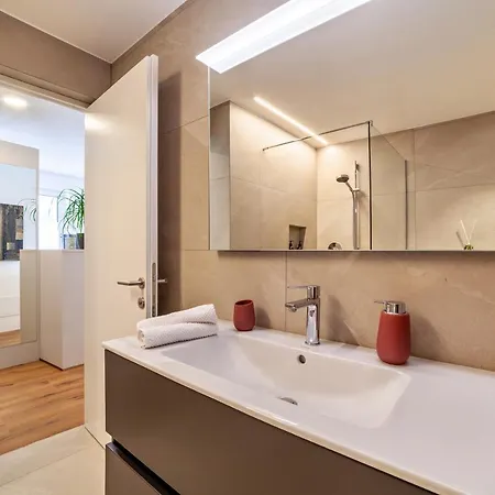 Amo Apartment *